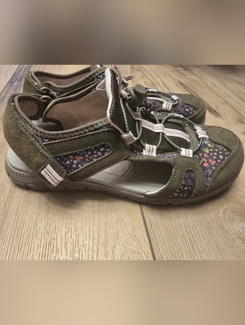 Lands End Women's Olive Green Floral Sport Sandals
